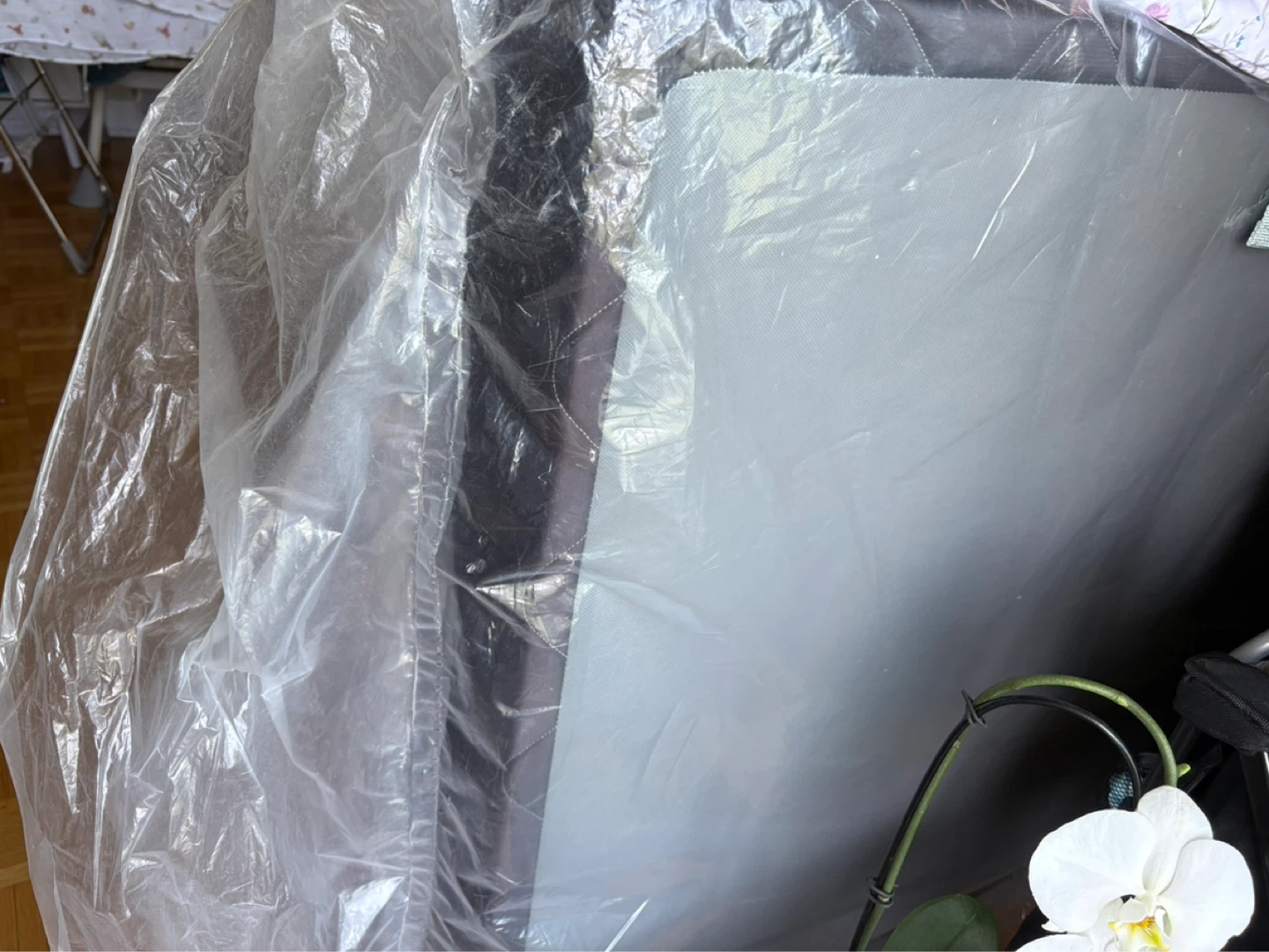 single Size mattress and box spring