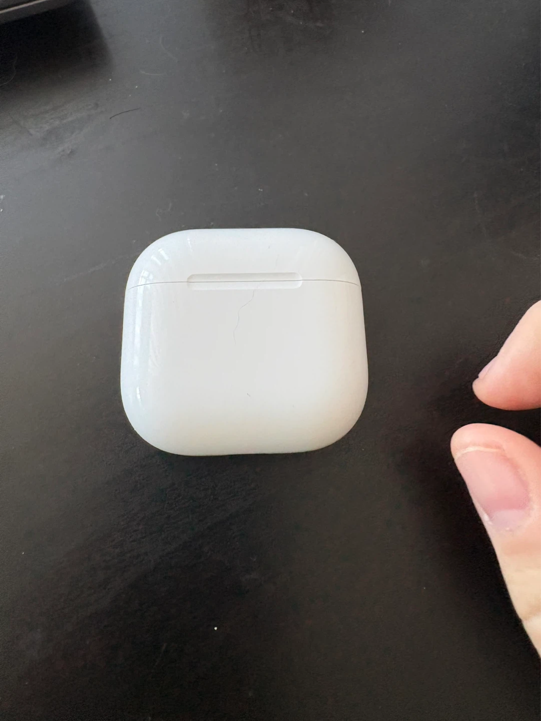 Apple AirPods 4