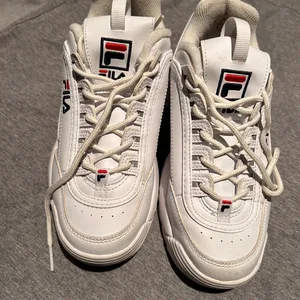Fila Disruptor II White Women's Sneakers Size 7