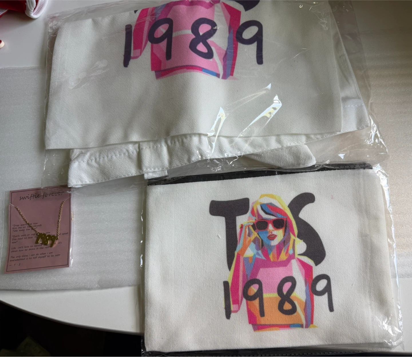 Taylor swift bag/case/necklace