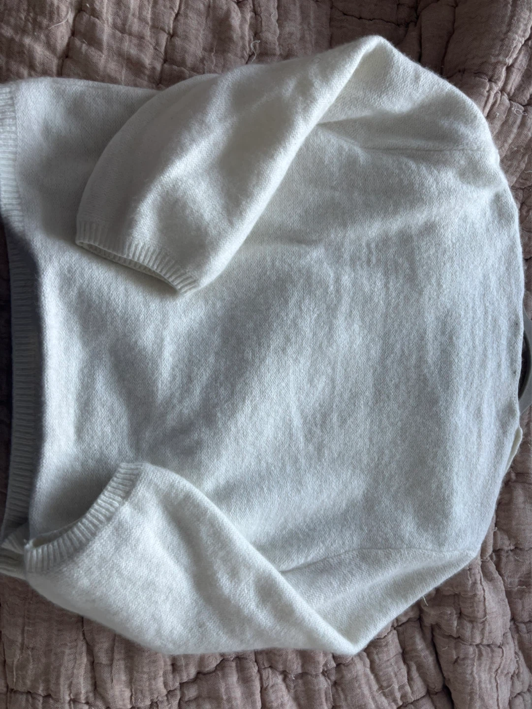 White V-neck Sweater - photo 2