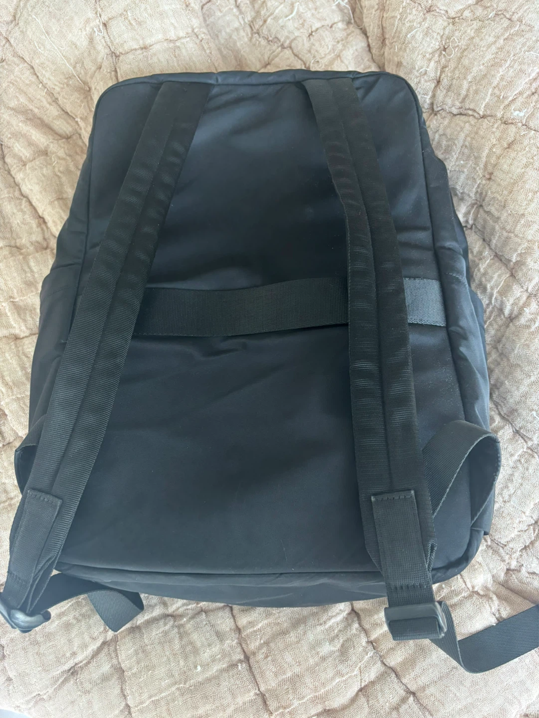 Lululemon Black Backpack - photo 2