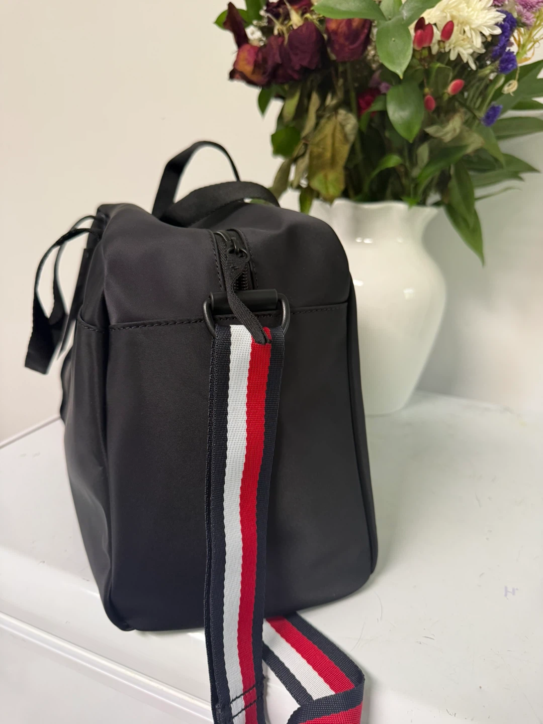 Tommy Hilfiger Black Duffel Bag - photo 4