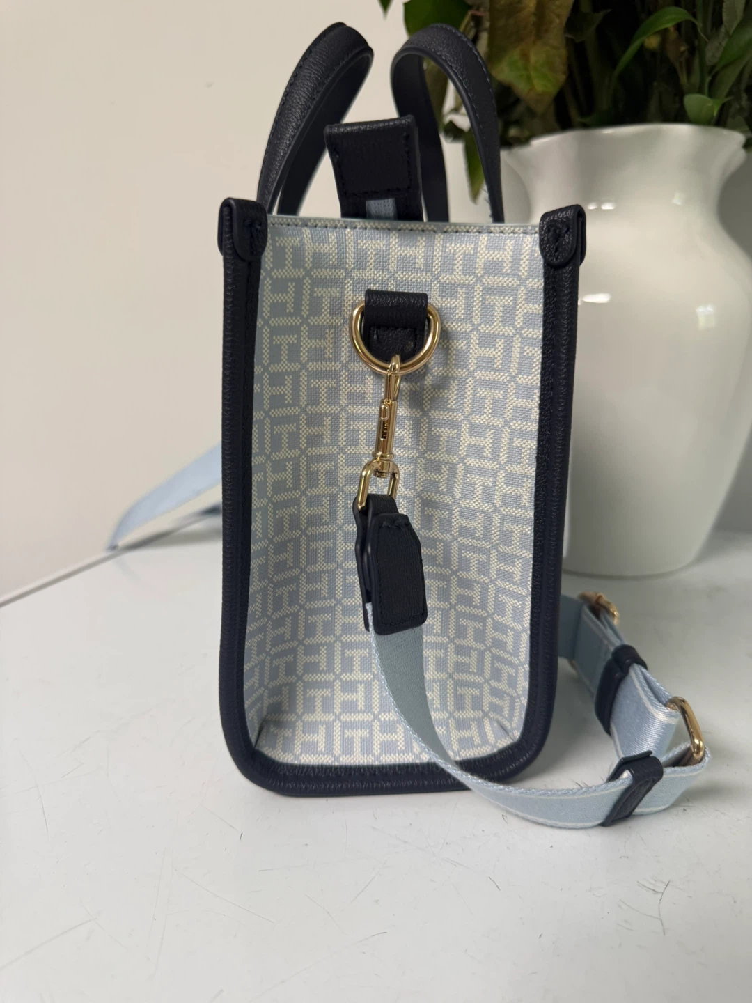 Tommy Hilfiger Mini Tote Bag - photo 4