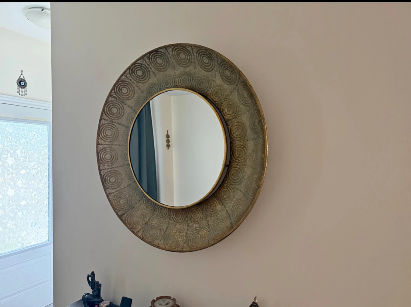 Decorative Round Wall Mirror – Vintage/Boho Style