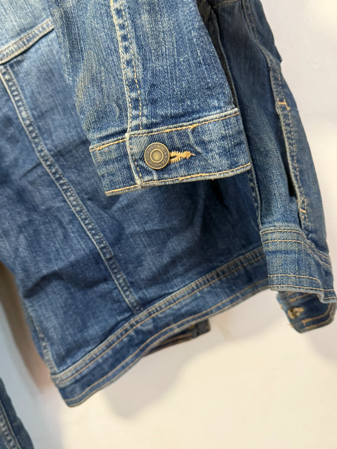 ‼️DECLUTTER‼️GapKids Denim Jacket -  Size M (8-9 Years) - photo 5