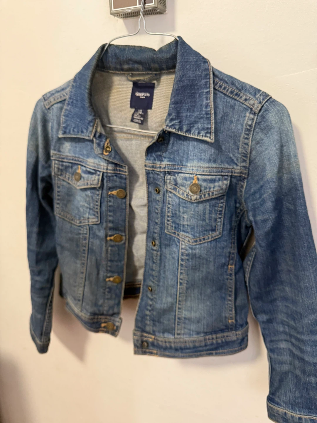 ‼️DECLUTTER‼️GapKids Denim Jacket -  Size M (8-9 Years) - photo 4