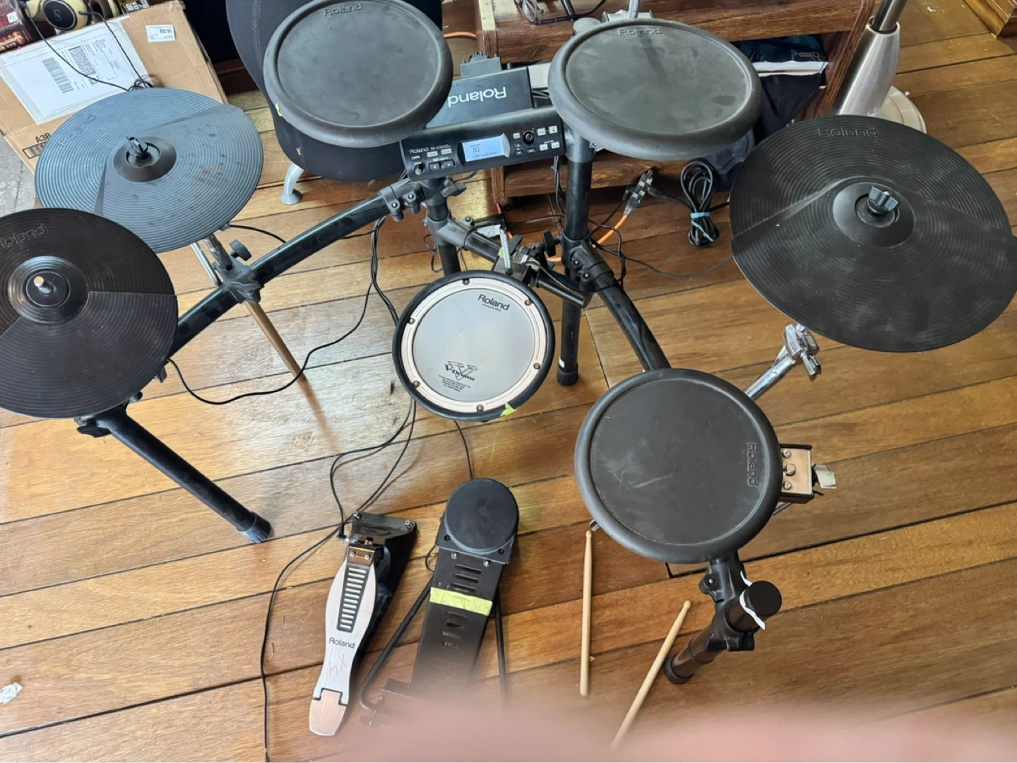 Roland TD-4 Electronic Drum Kit