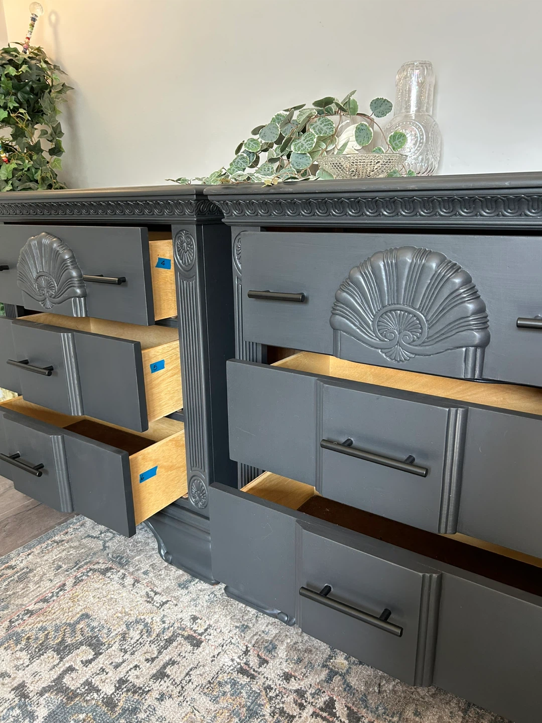 Kathy Ireland Home 3-Drawer Nightstands (Set of 2) - photo 4