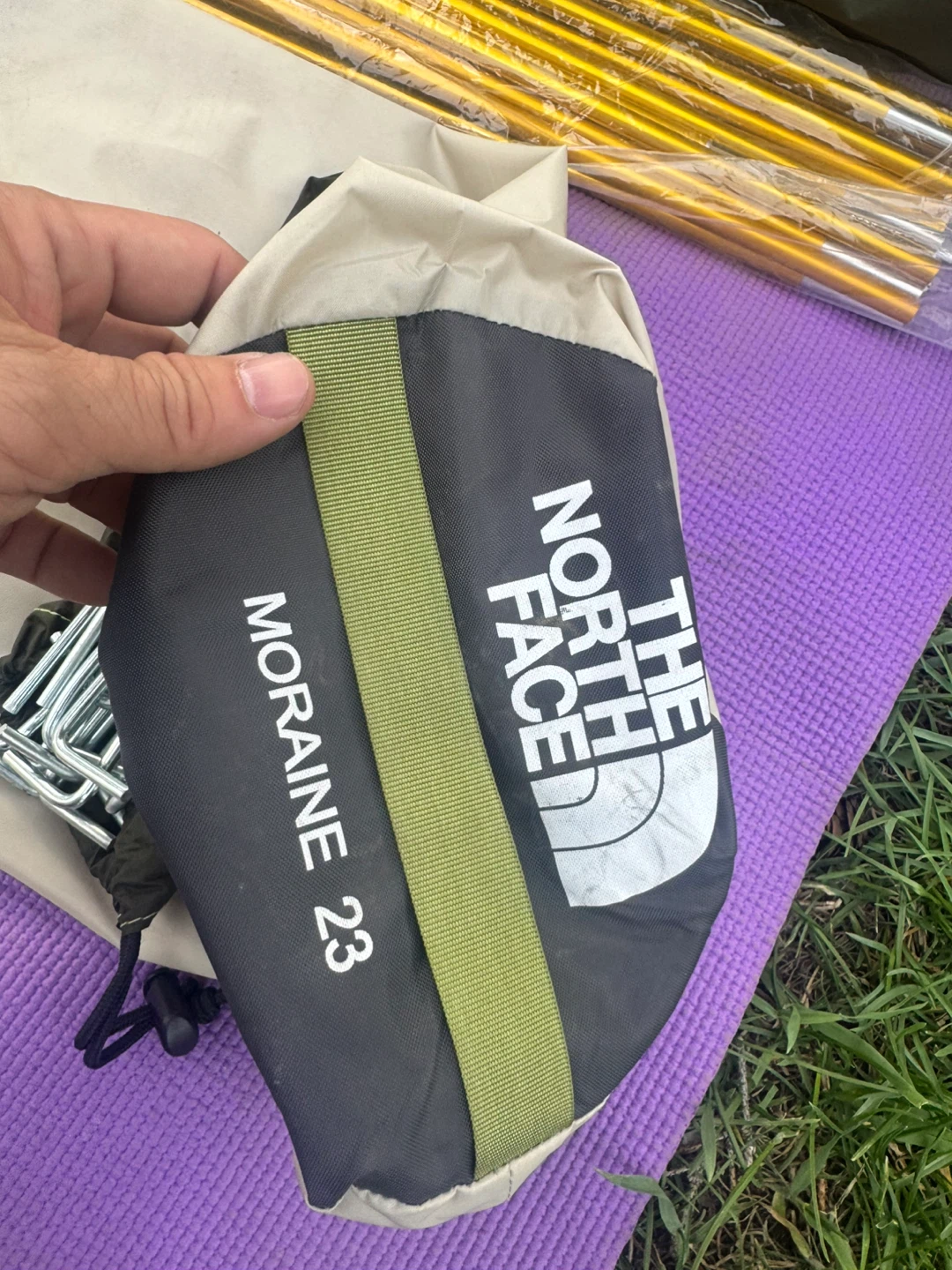 The North Face Moraine 23 Tent – Great Condition