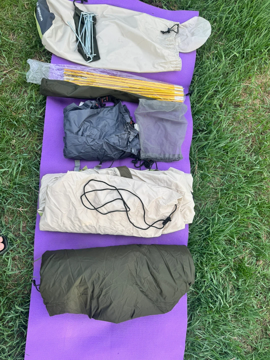 The North Face Moraine 23 Tent – Great Condition - photo 2