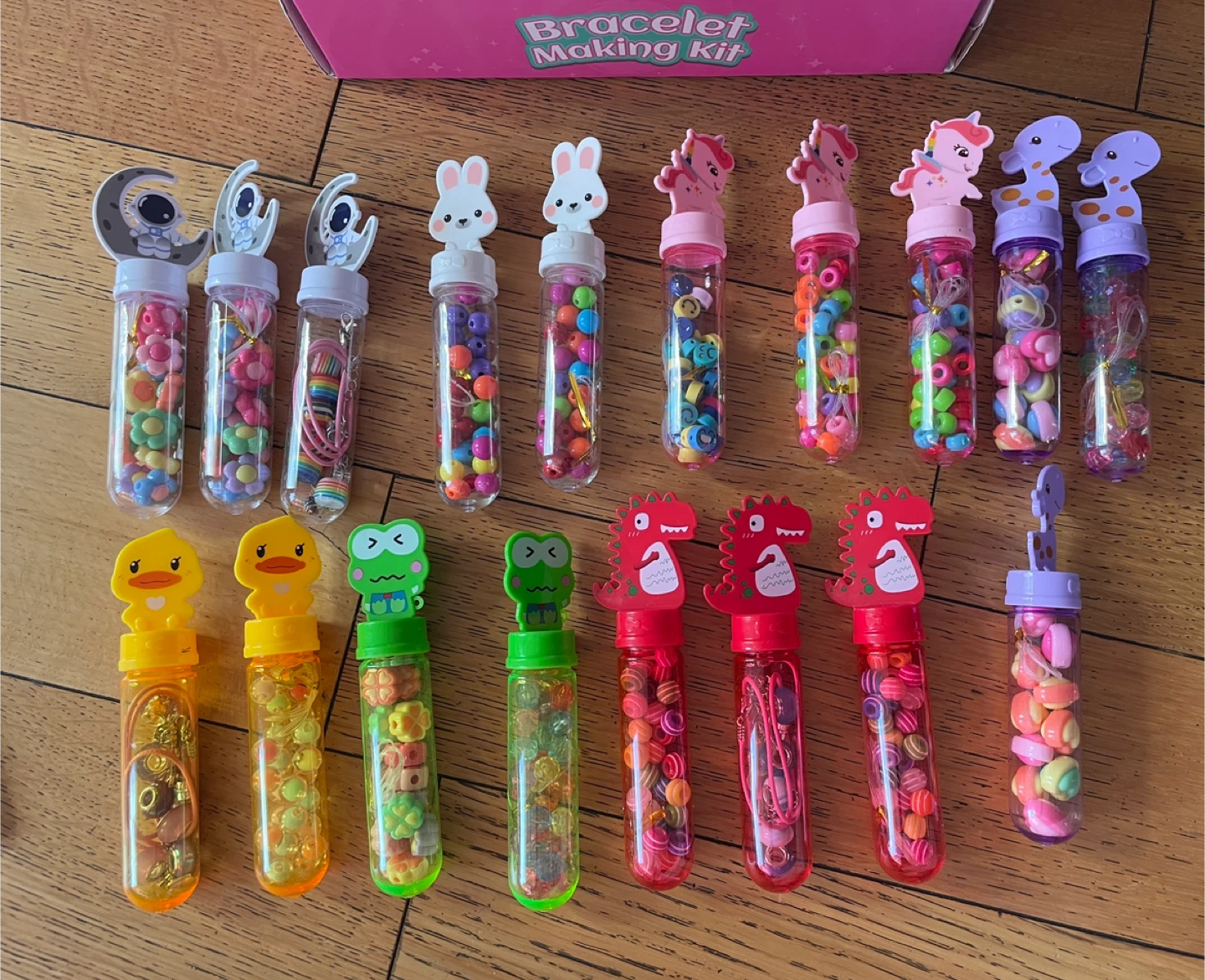 Bracelet making kit