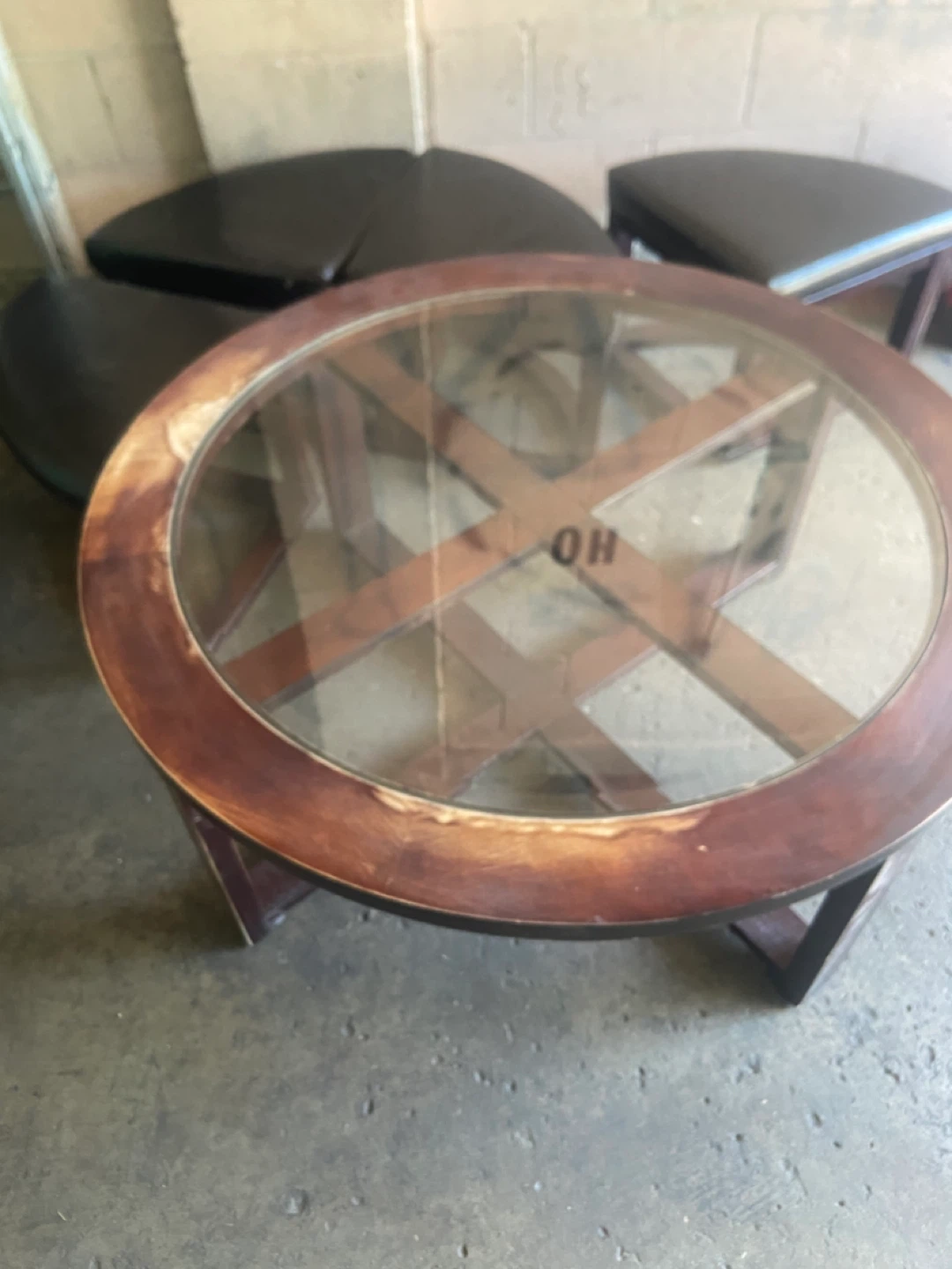 Round Coffee Table with Glass Top and Ottomans