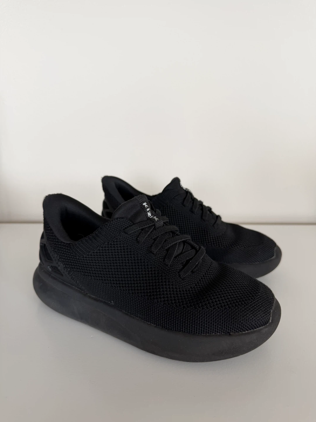 Kizik kids Athens- Blackout Sneakers, 12C - photo 3
