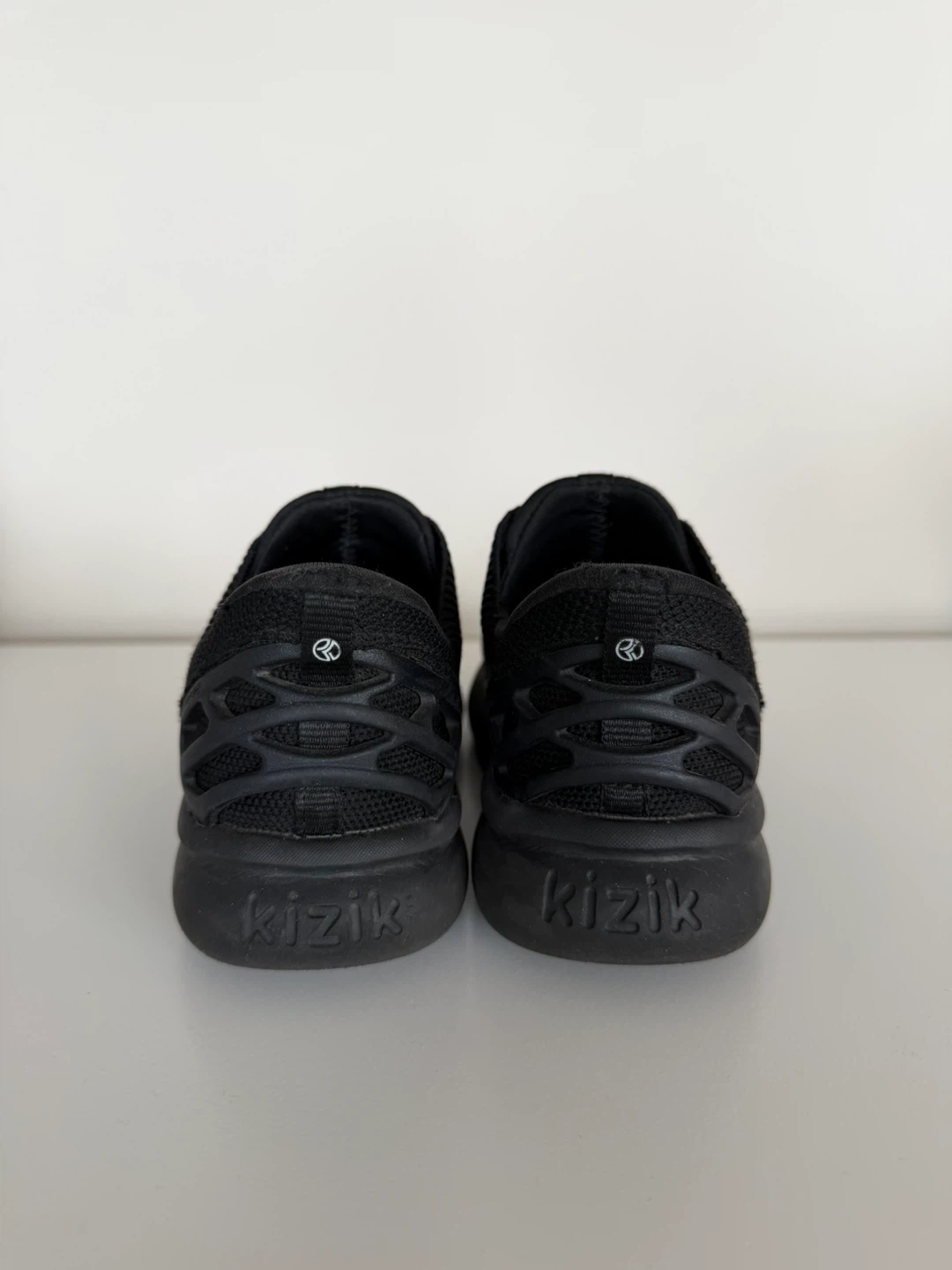 Kizik kids Athens- Blackout Sneakers, 12C - photo 4