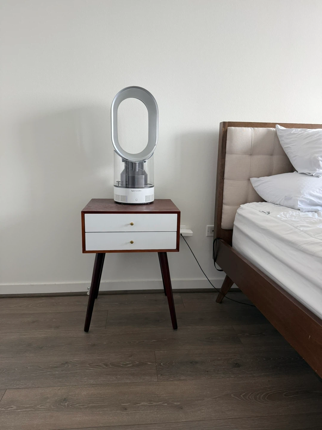 Bed table - photo 2