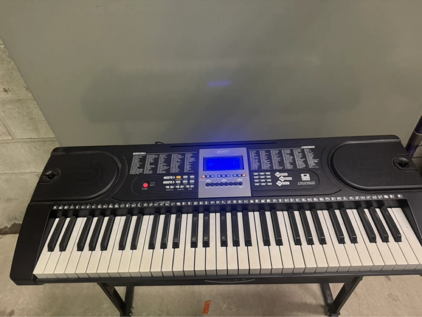 Zeny 61 Keys Electric Keyboard Piano  30$cash - photo 3