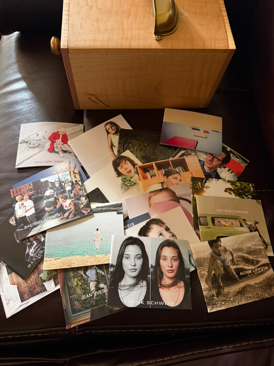 Stock Photography Mini Booklets (127) in Wooden Storage Box - photo 5