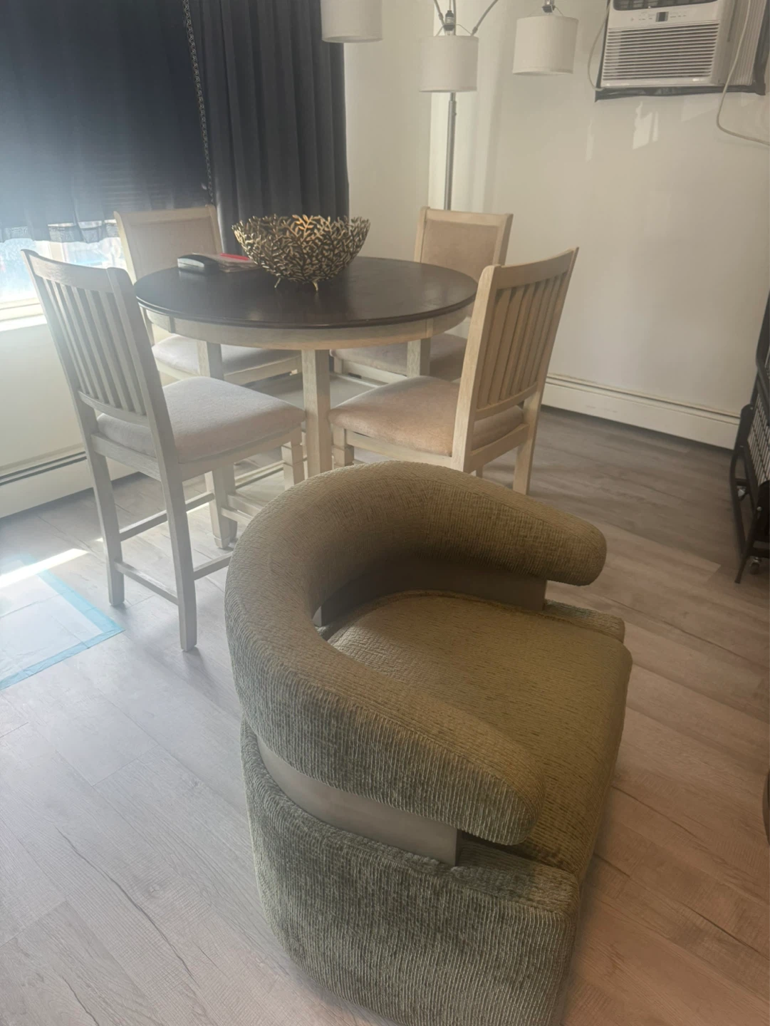 Dining tables with chairs and comfty rotating sofa olive green - photo 5