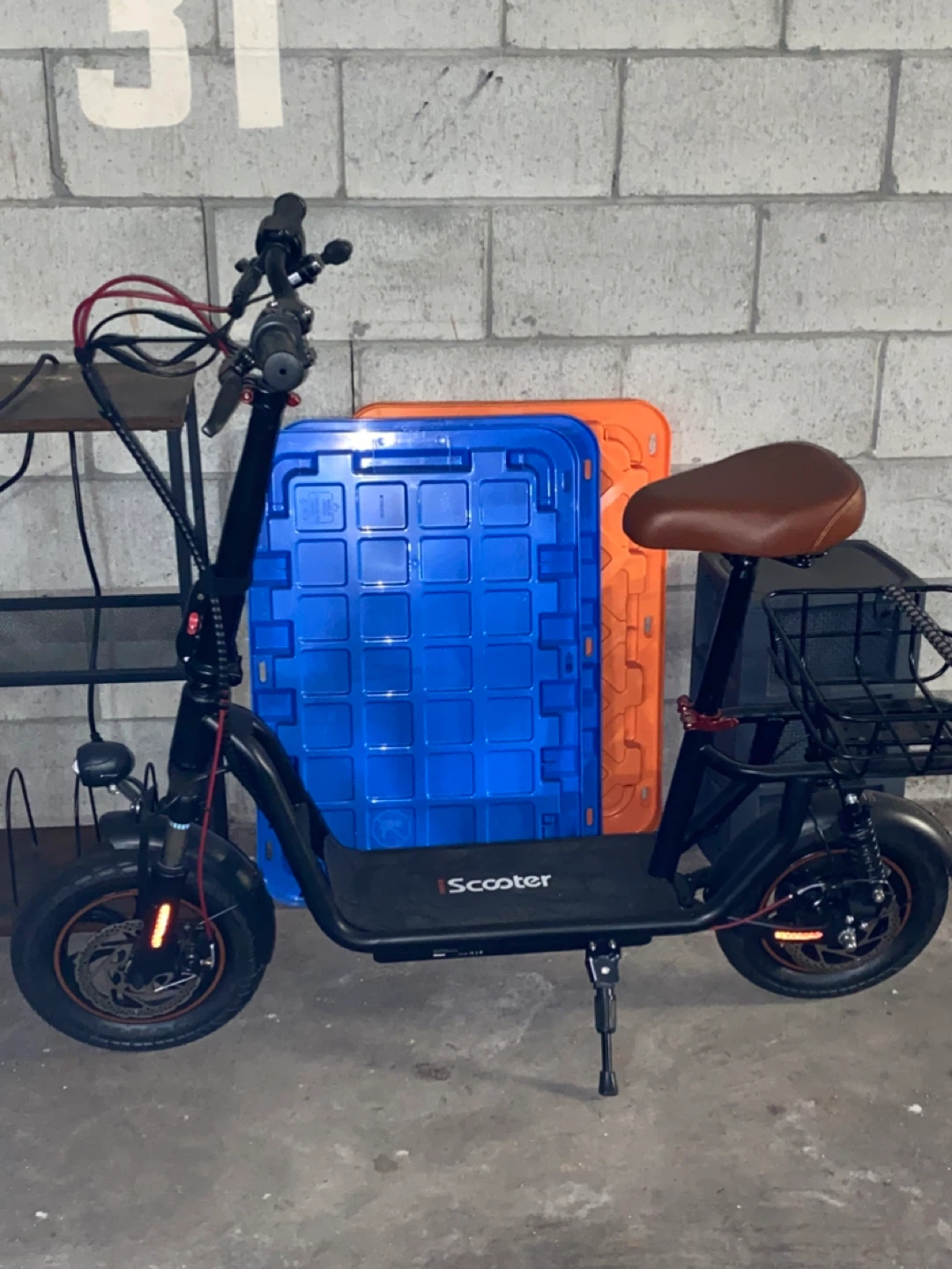 Electric Scooter with Seat
