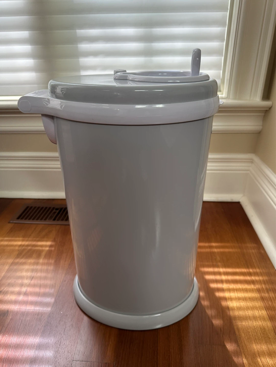Ubbi Diaper Pail -grey