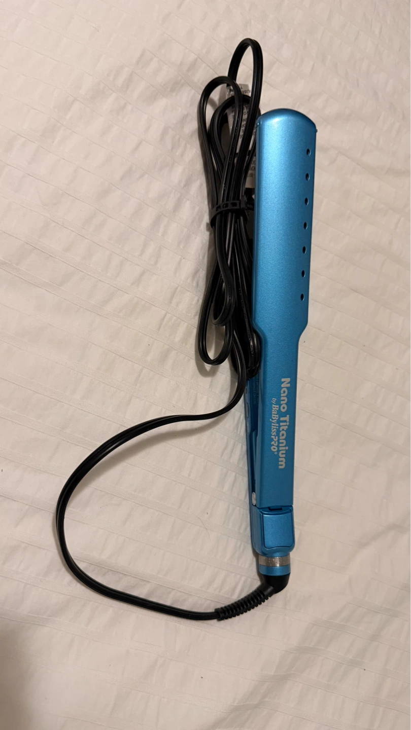 BaBylissPRO Nano Titanium Straightener - photo 2