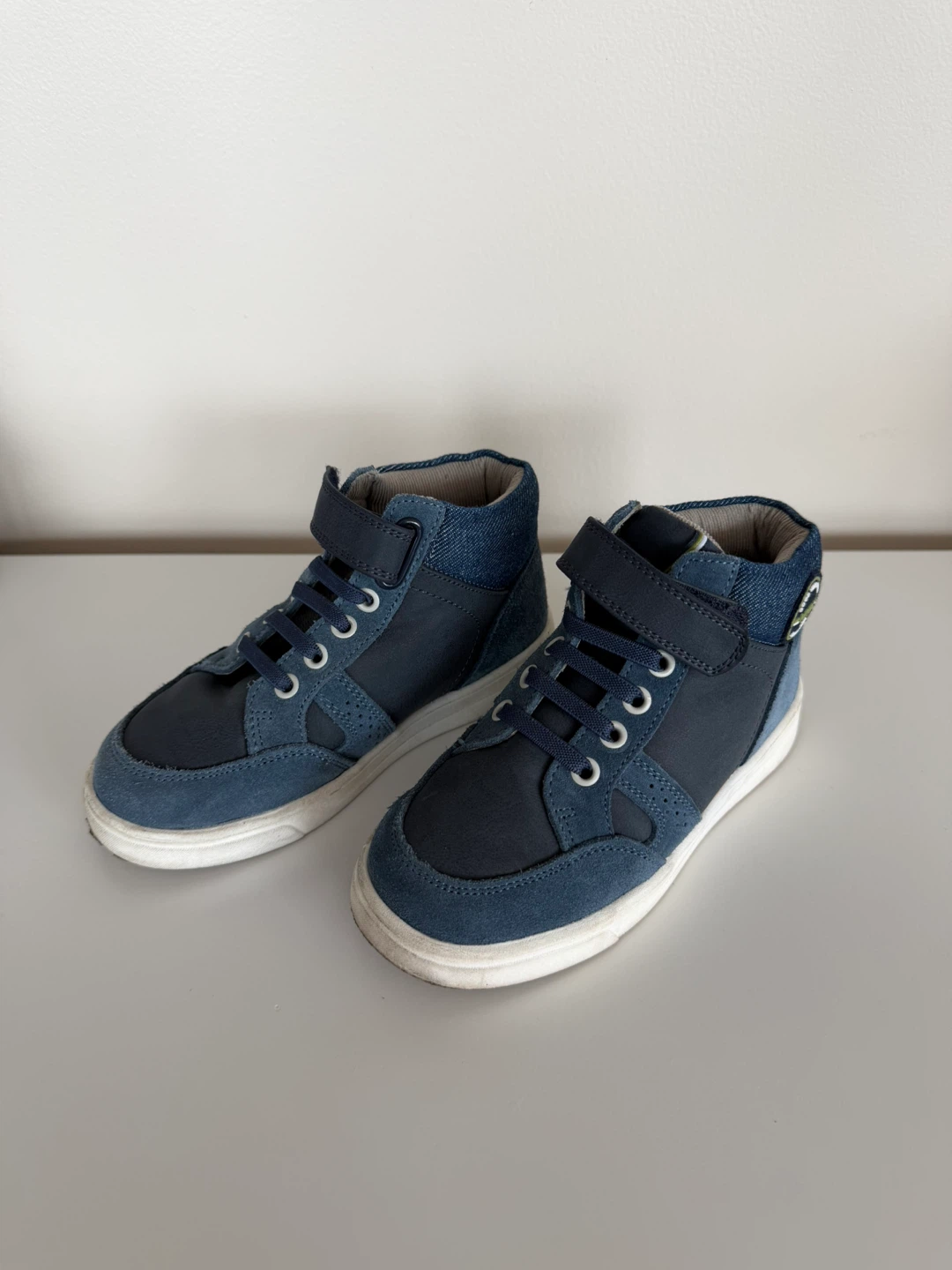 Mayoral Toddler Boys High-Top Sneakers – Excellent Condition - photo 3