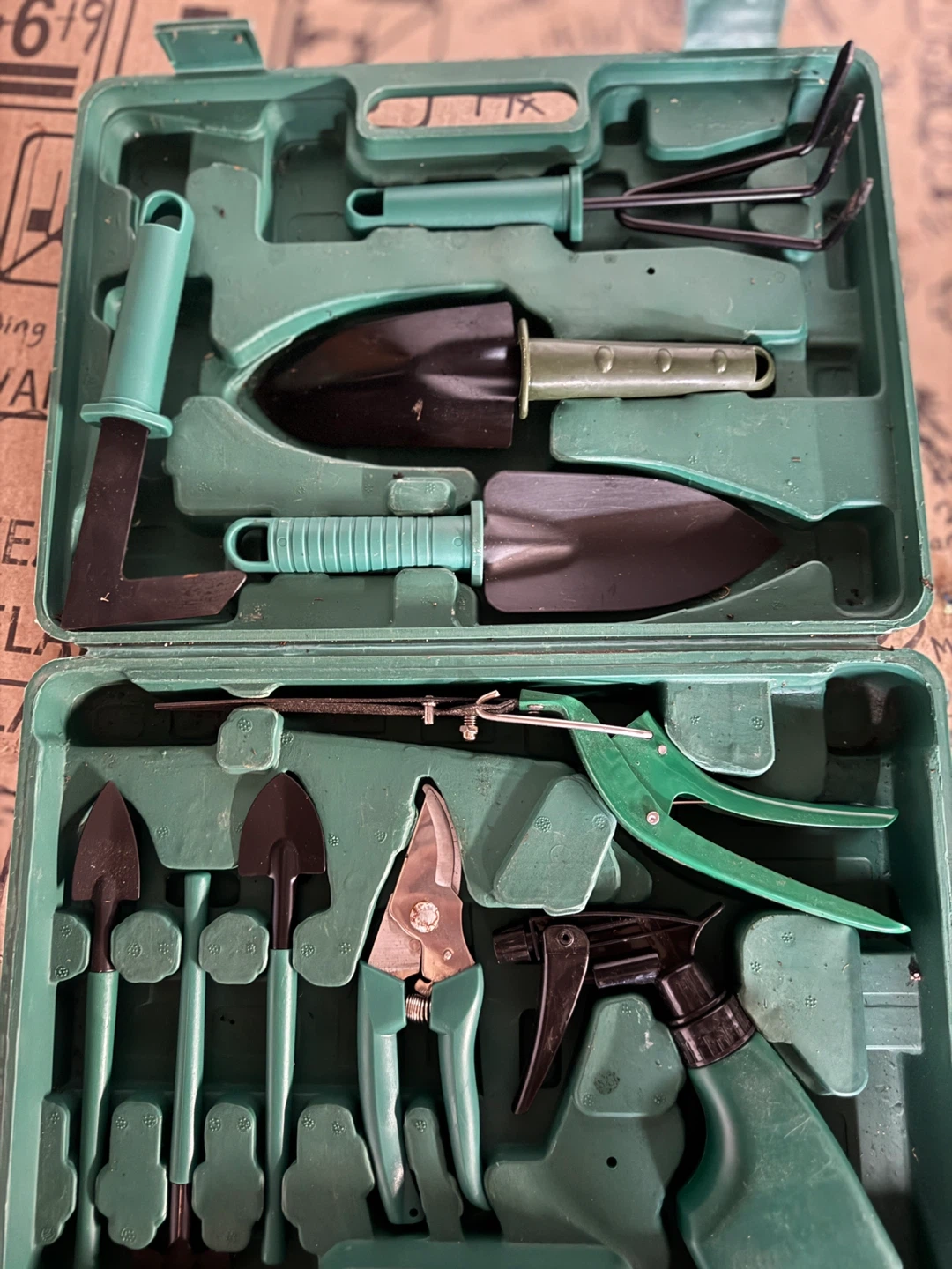 Gardening Tool Set with Case