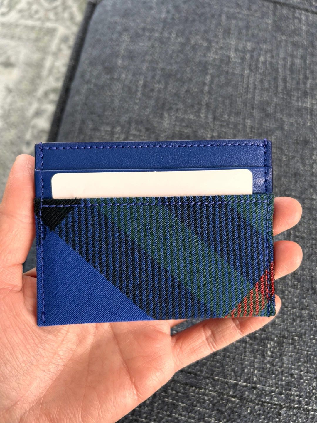 Burberry blue plaid card holder - photo 5