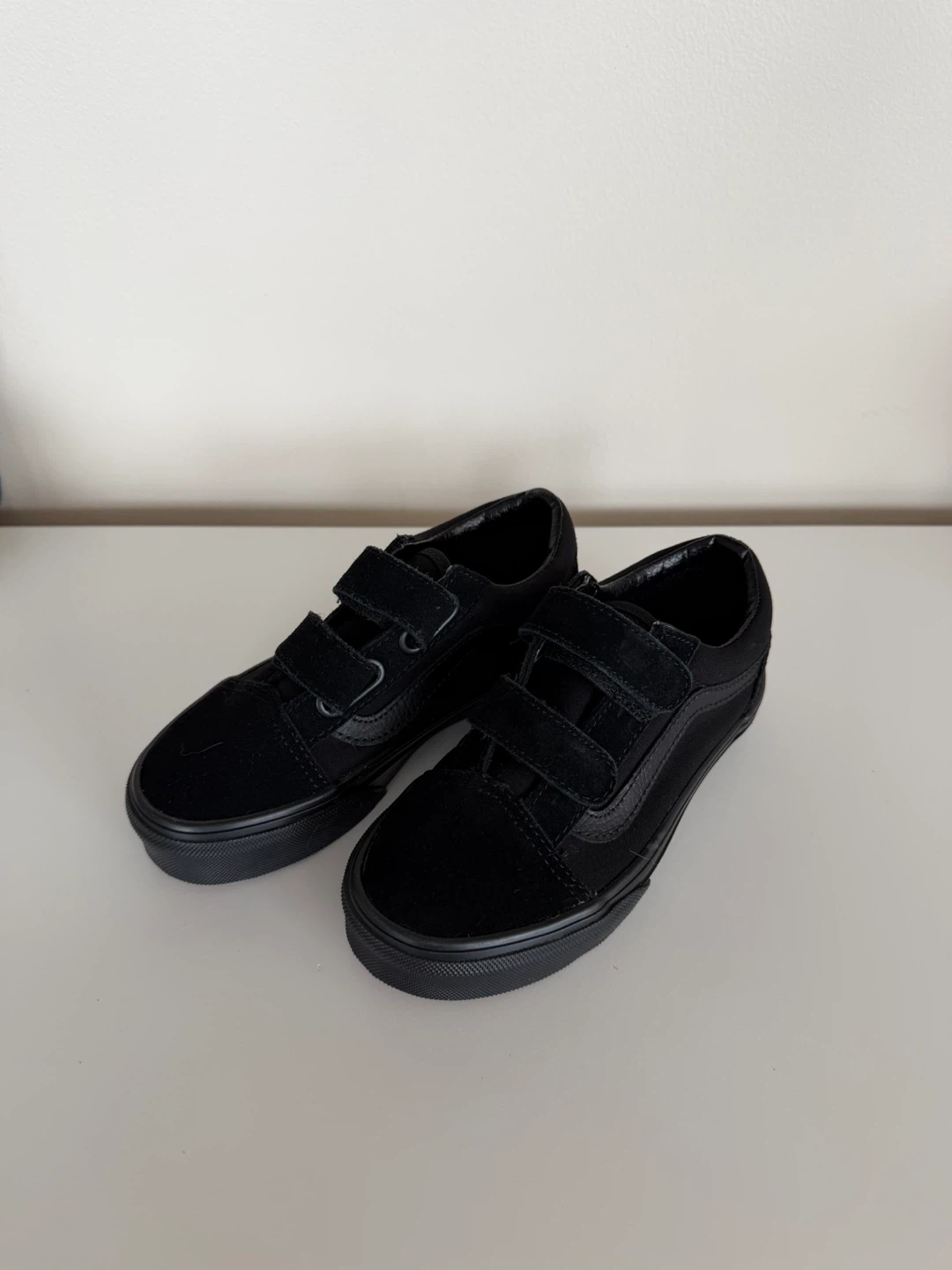 Vans Old Skool V Black Suede Velcro Shoes - New - photo 3