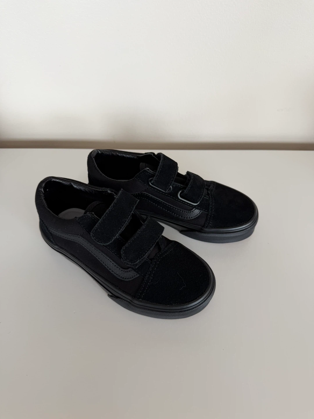Vans Old Skool V Black Suede Velcro Shoes - New - photo 2