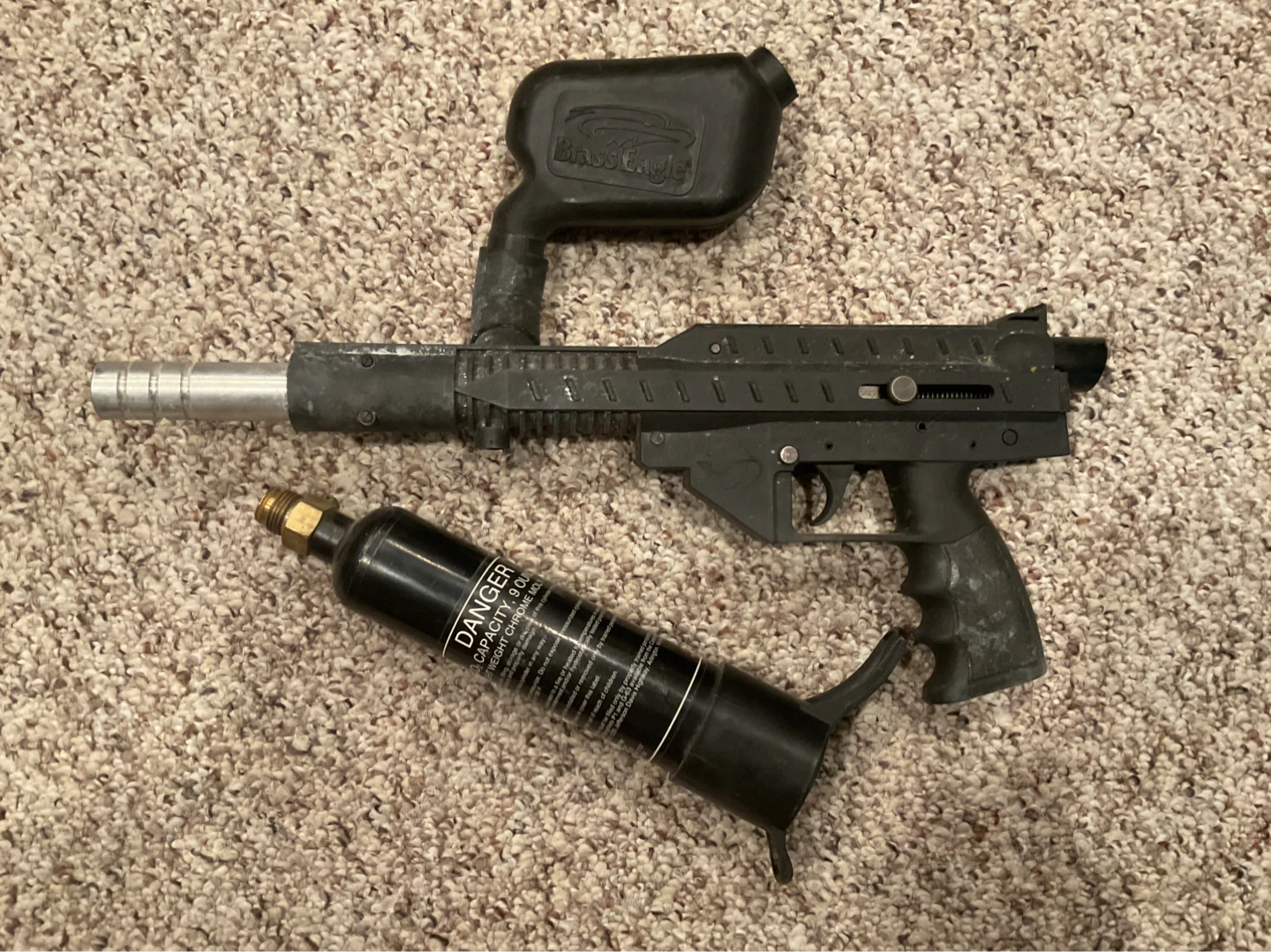 Brass Eagle Paintball Gun with CO2 Tank