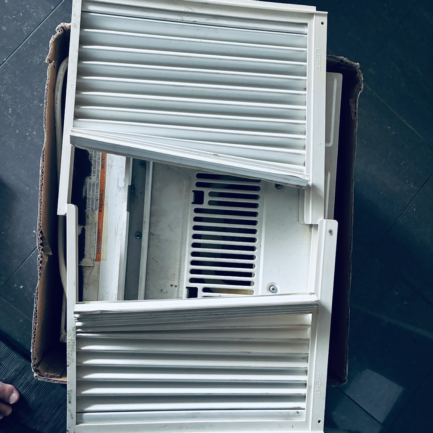 Black+Decker 5,000 BTU Mechanical Window Air Conditioner - photo 4