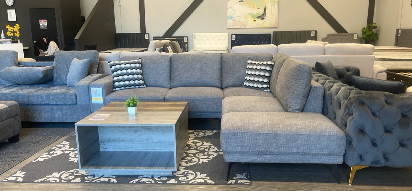 SECTIONAL SOFA FLOORMODEL FOR SALE!!! - photo 2