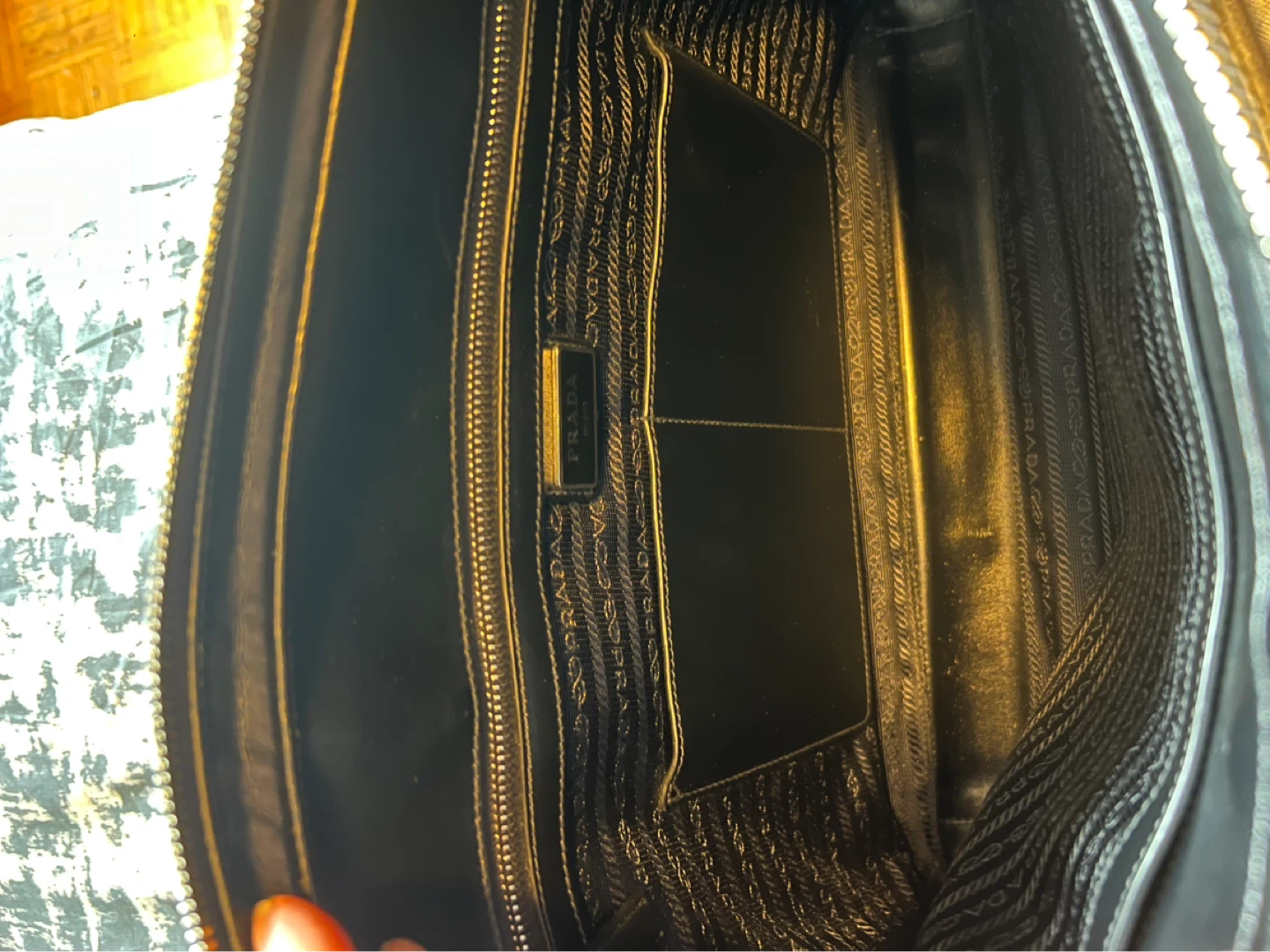 Prada saffiano leather work bag - photo 4