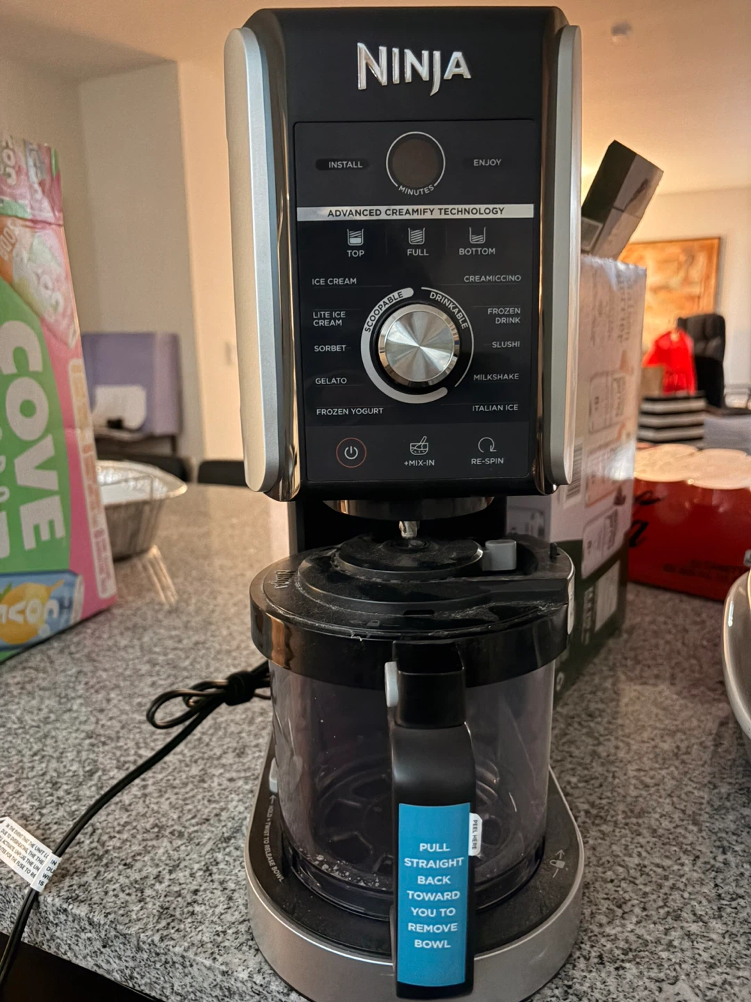 Ninja CREAMi Deluxe - Ice Cream Maker + 6 tubs - photo 2