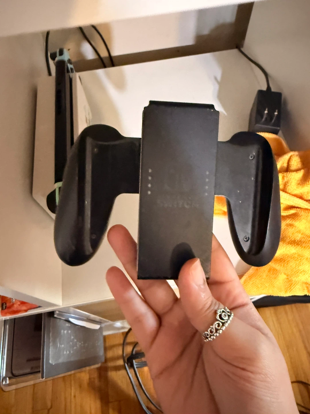 Nintendo Switch Animal Crossing Edition with Headset - photo 4