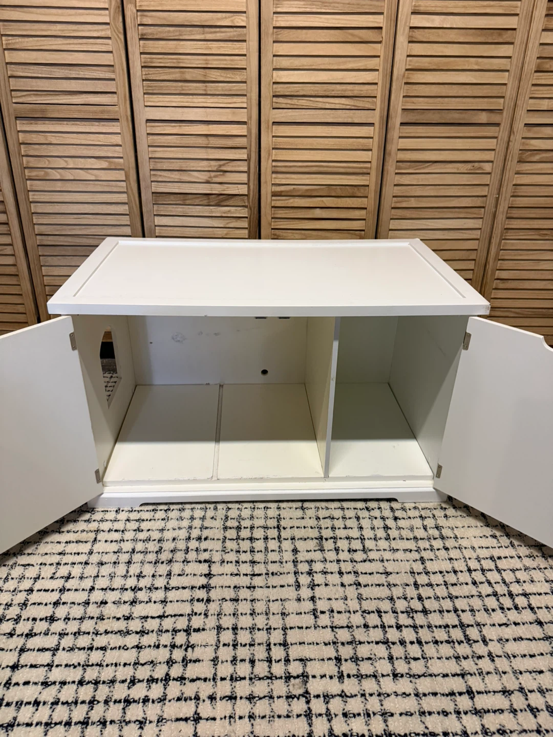 White Cat Litter Box - photo 4