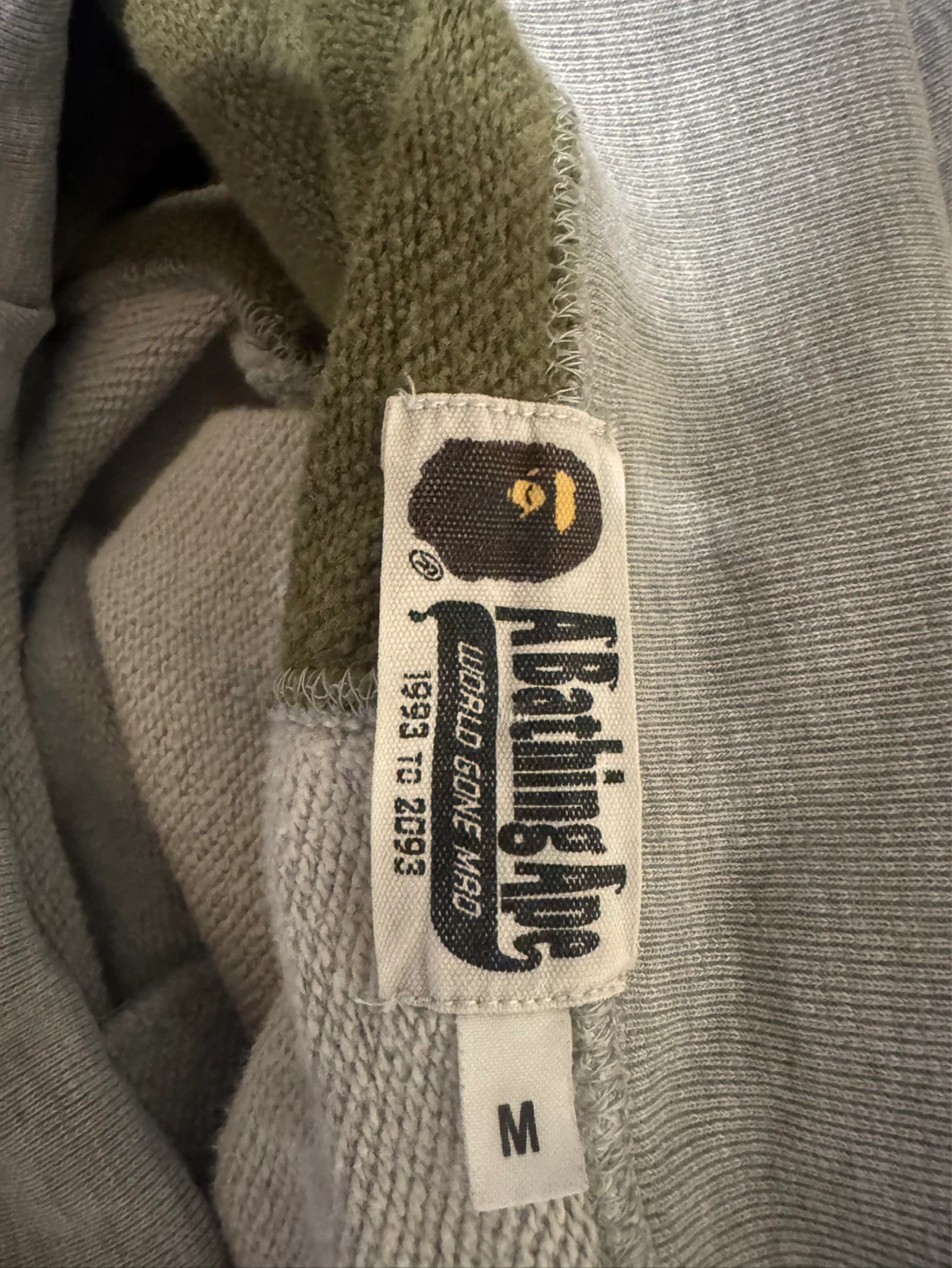 BAPE Shark Camo Grey Shorts Size M - photo 4