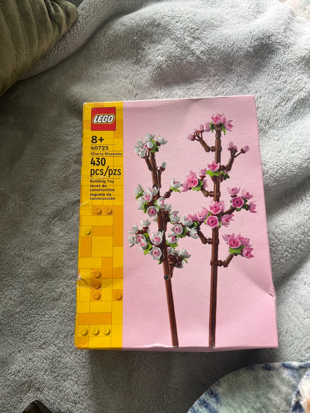 LEGO Cherry Blossoms Set 40725