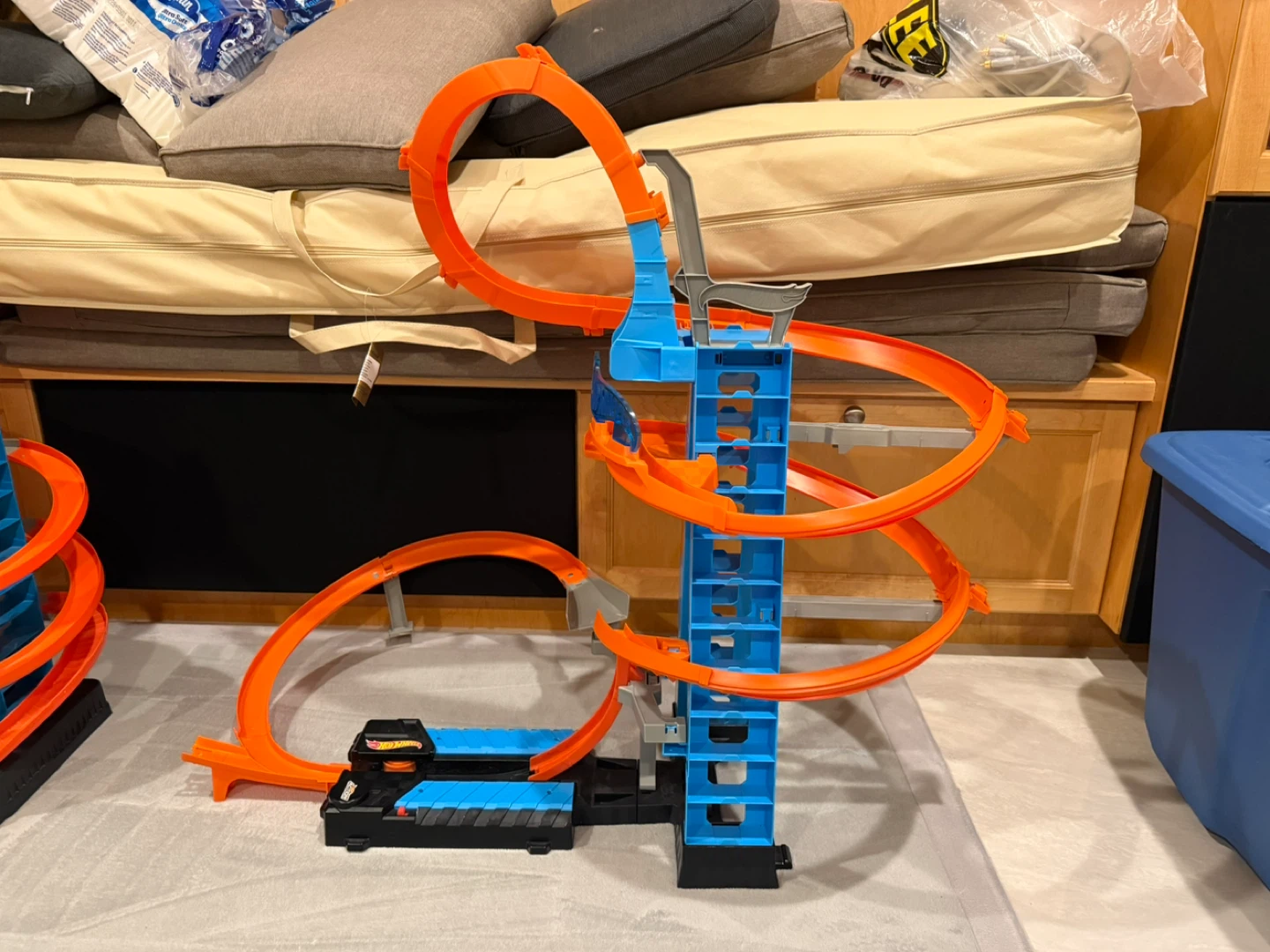 Hot Wheels Monster Jam & Ultimate Garage Playsets - photo 2
