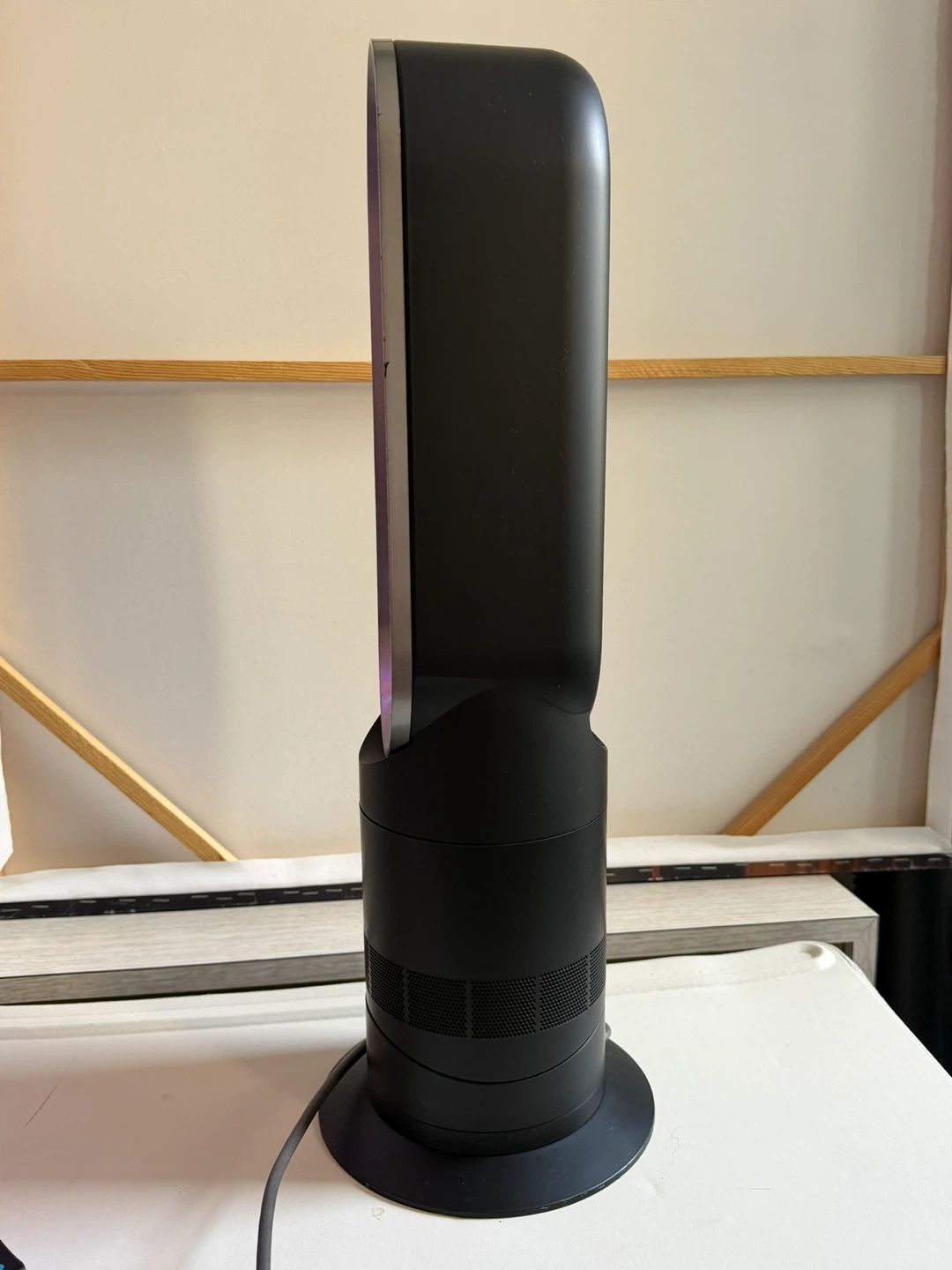 Dyson AM09 Hot & Cool Bladeless Fan & Heater - photo 2