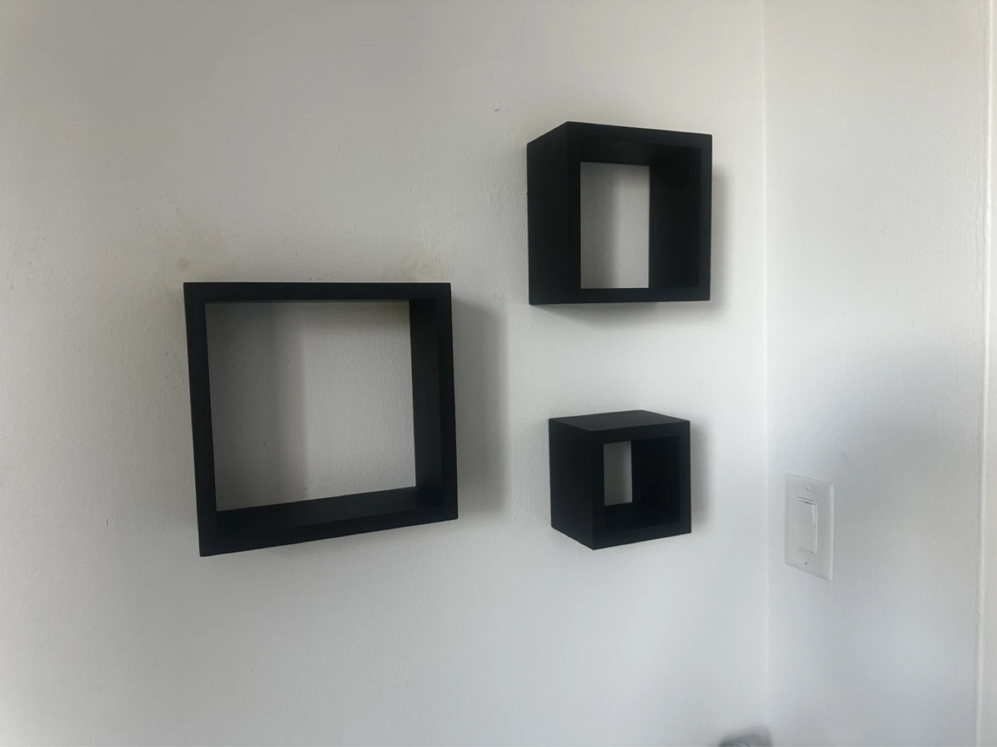 Set of 3 Black Cube Wall Shelves - photo 2