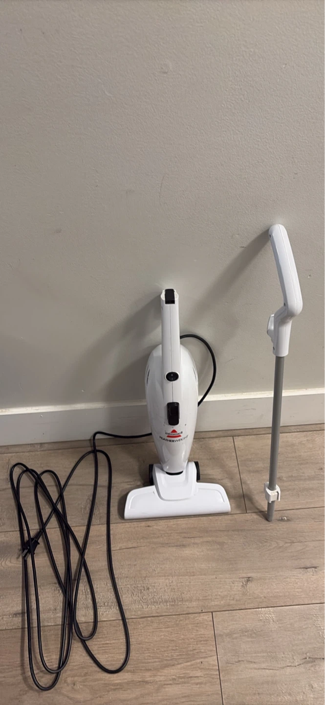 Bissell Featherweight Stick Vacuum - photo 5