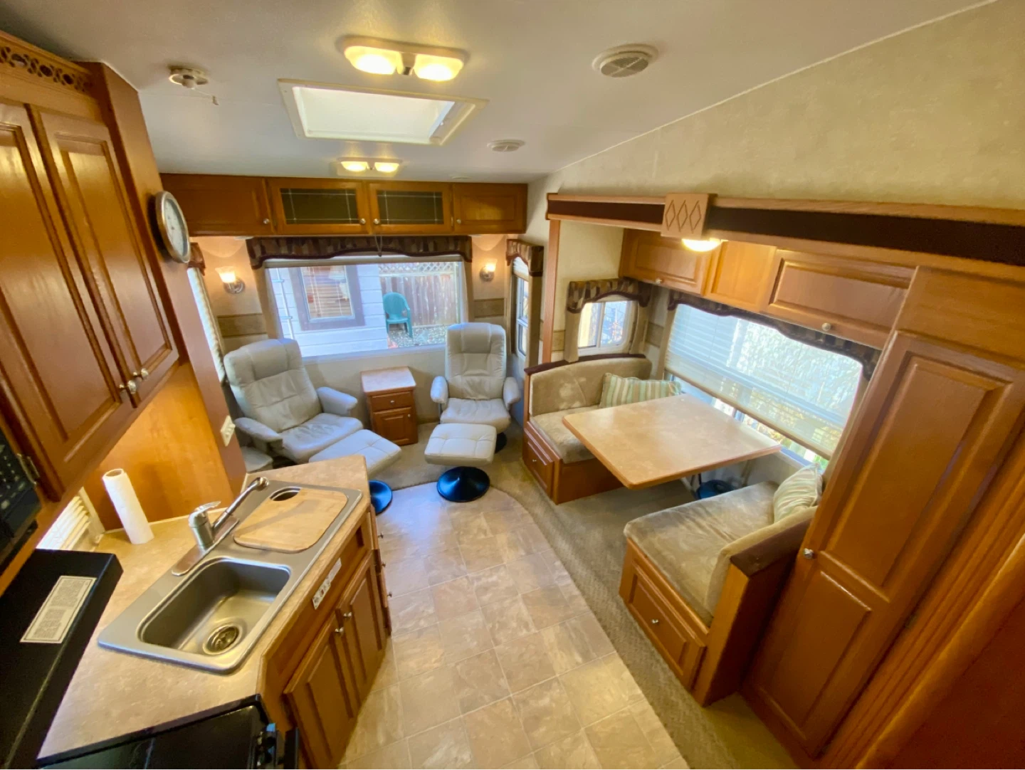 2008 Triple E 5th Wheel Trailer - photo 4