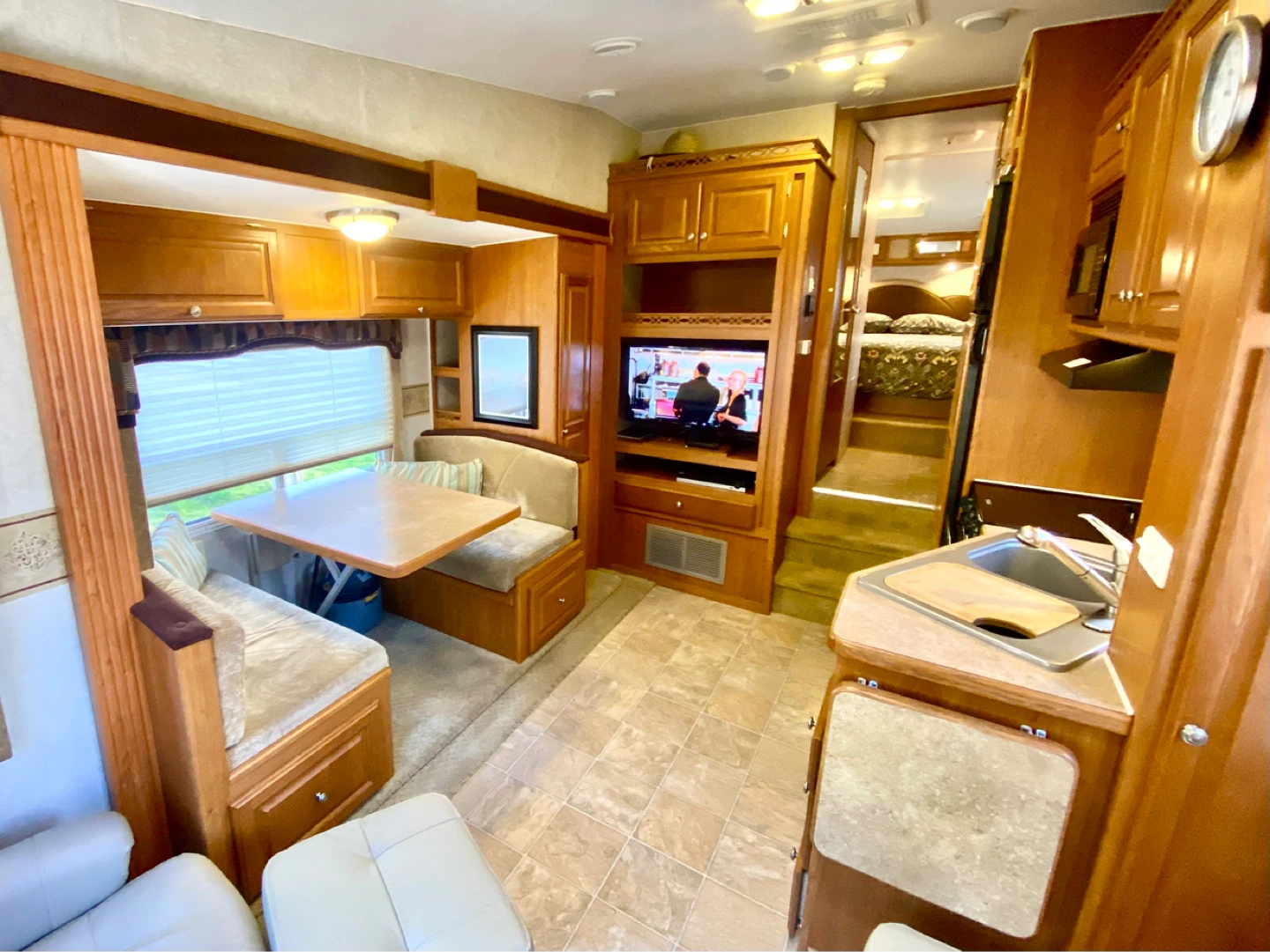 2008 Triple E 5th Wheel Trailer - photo 3