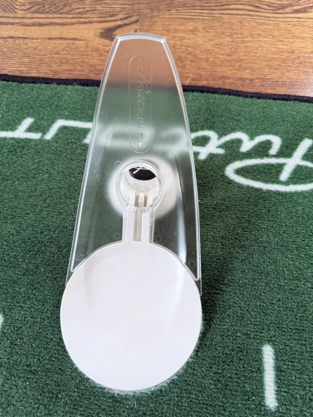 PuttOUT Golf Putting Mat with pressure trainer - photo 5