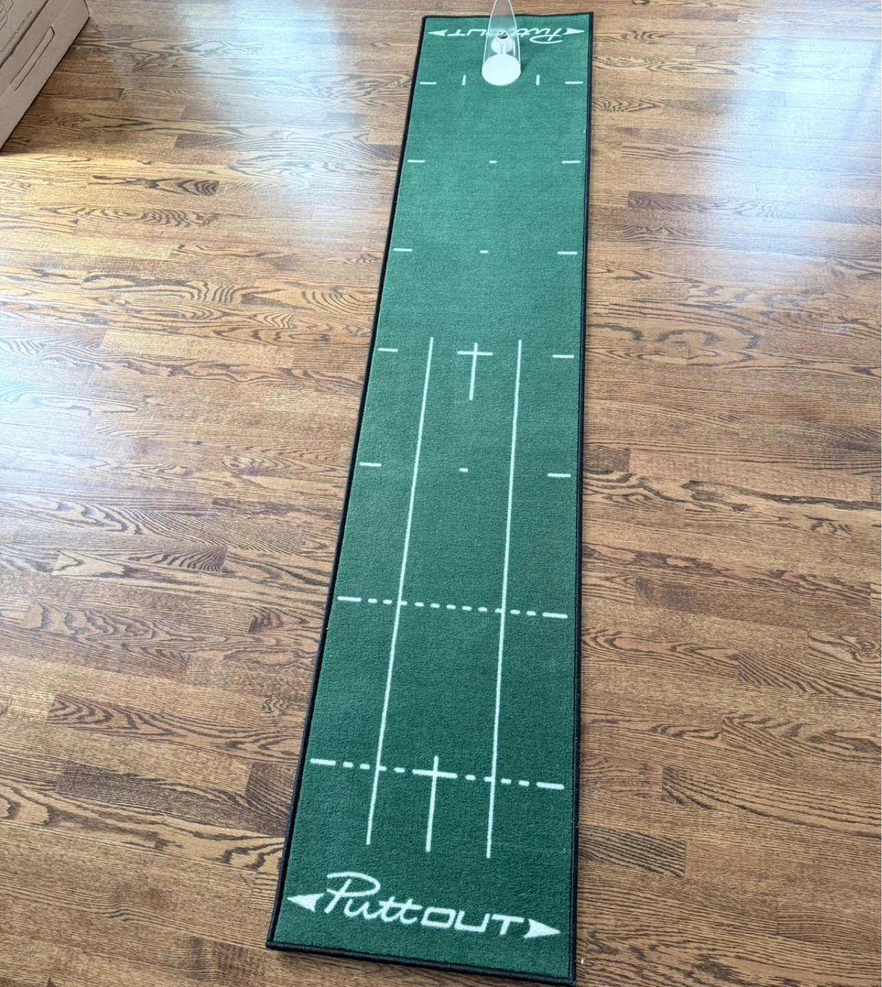 PuttOUT Golf Putting Mat with pressure trainer - photo 2