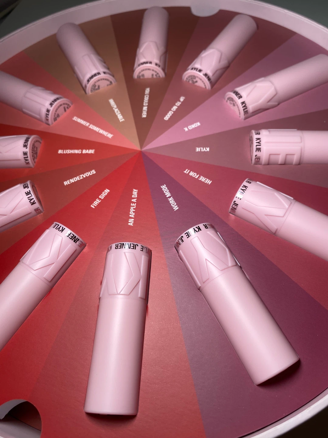 24 lipsticks + PR box - photo 3