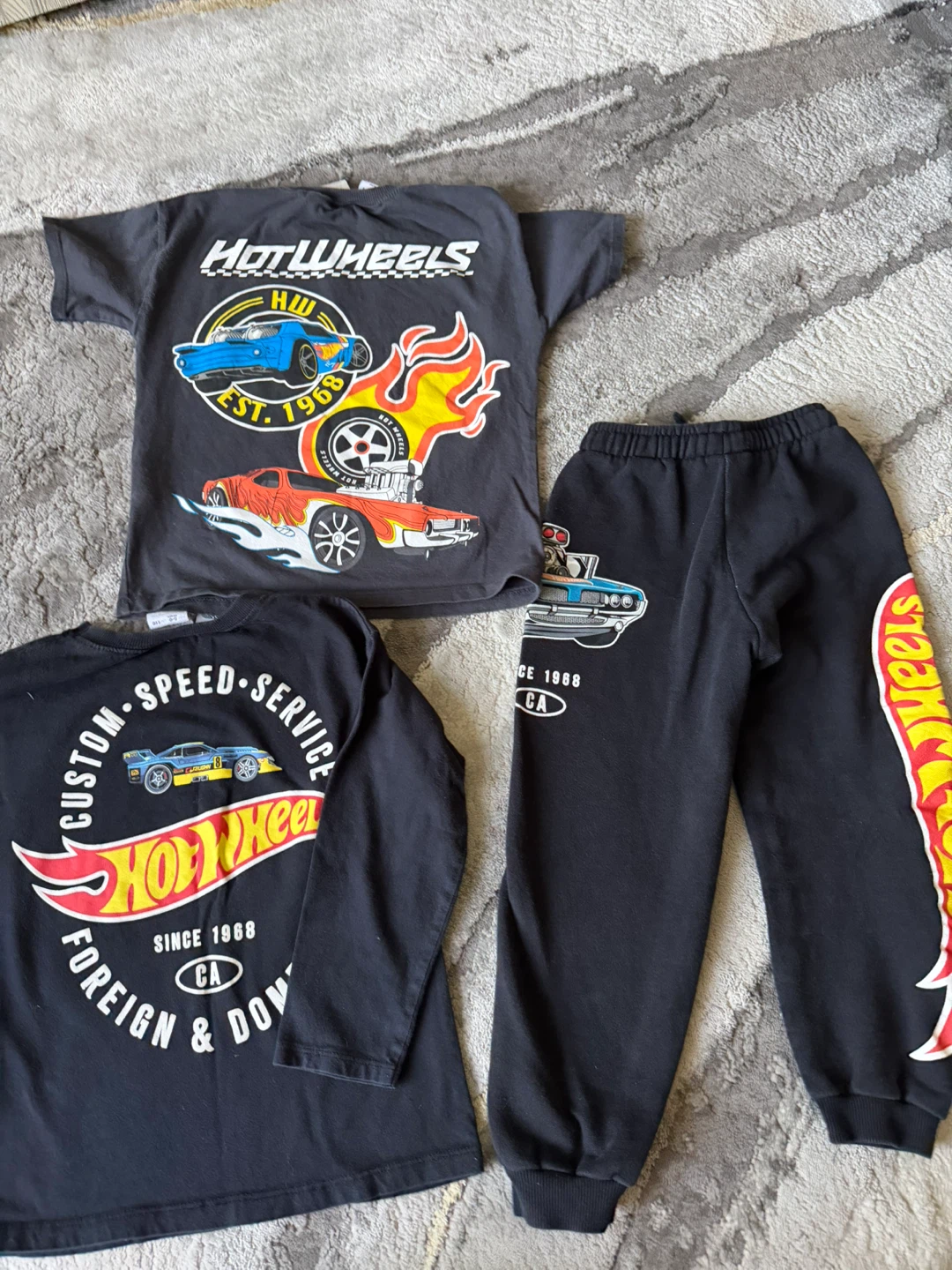 Zara boys 5/6 Hot wheels bundle